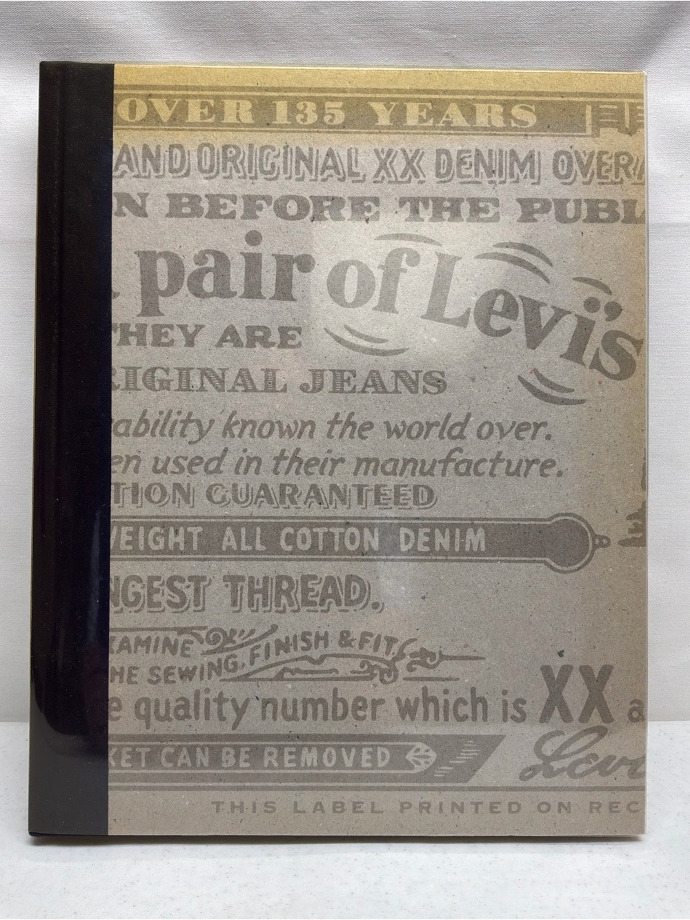 Levi's History Book Excellent Condition